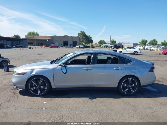 1HGCY2F55PA009402 Honda Accord Hybrid Sport