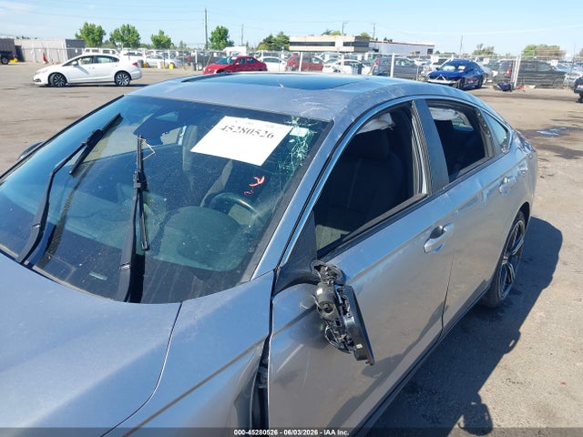 1HGCY2F55PA009402 Honda Accord Hybrid Sport