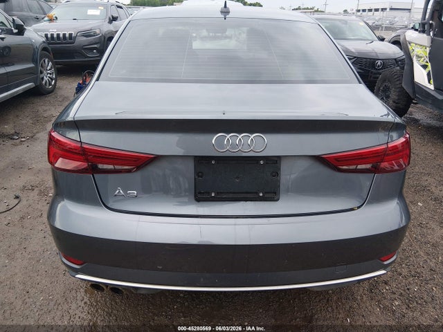 2018 Audi A3 2.0t Premium/2.0t Tech Premium მანქანა იყიდება აუქციონზე, vin: WAUAUGFF8J1022284, აუქციონის ნომერი: 45280569