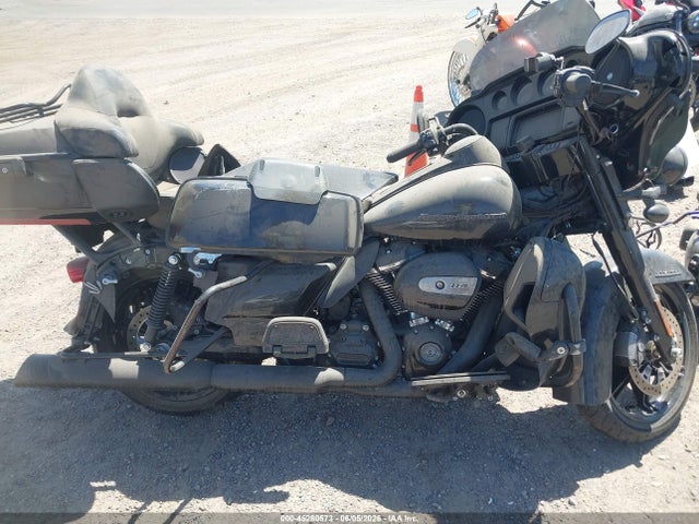 Harley-Davidson FLHTK 2022 1HD1KEF15NB672559 Image 11