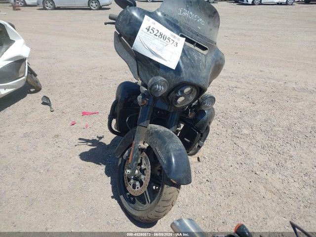 Harley-Davidson FLHTK 2022 1HD1KEF15NB672559 Image 5