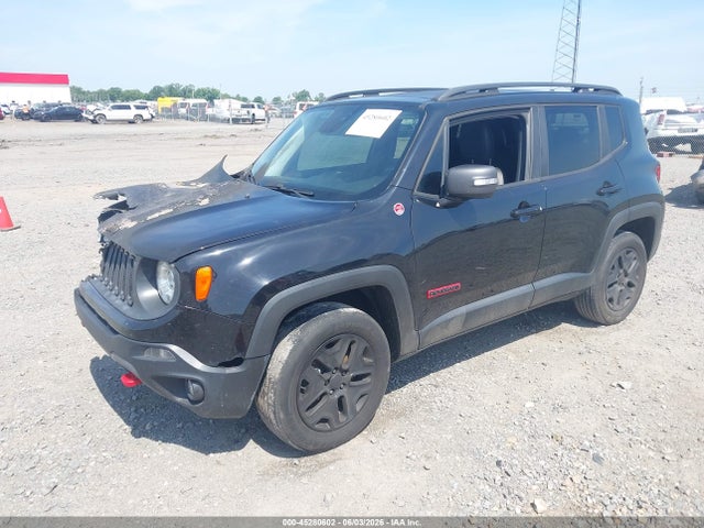 45280602 :رقم المزاد ، ZACCJBCB5JPH46233 vin ، 2018 Jeep Renegade Trailhawk 4x4 مزاد بيع