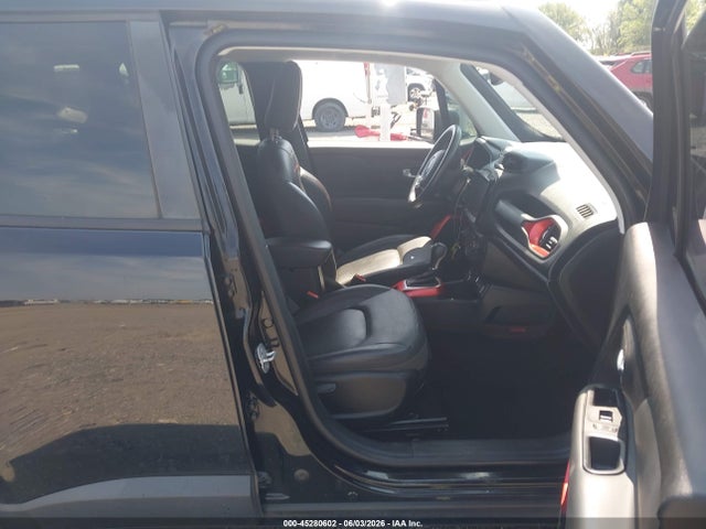 45280602 :رقم المزاد ، ZACCJBCB5JPH46233 vin ، 2018 Jeep Renegade Trailhawk 4x4 مزاد بيع
