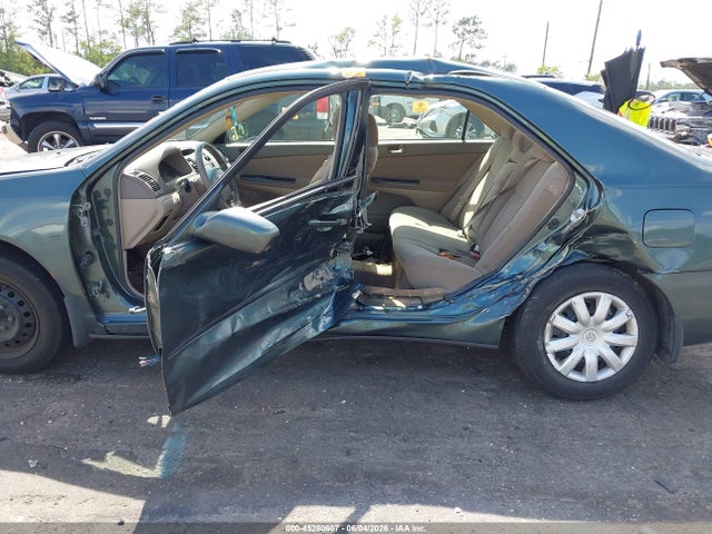 45280607 :رقم المزاد ، 4T1BE32KX5U077559 vin ، 2005 Toyota Camry Le مزاد بيع