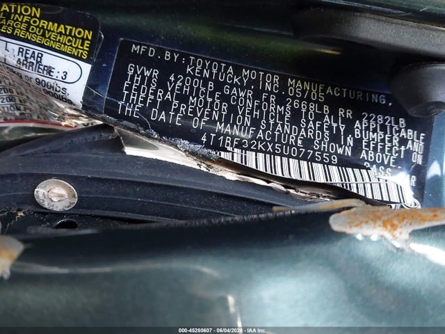 45280607 :رقم المزاد ، 4T1BE32KX5U077559 vin ، 2005 Toyota Camry Le مزاد بيع