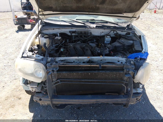 Продажа на аукционе авто 2005 Ford Escape Xlt, vin: 1FMYU93105KA20157, номер лота: 45280619