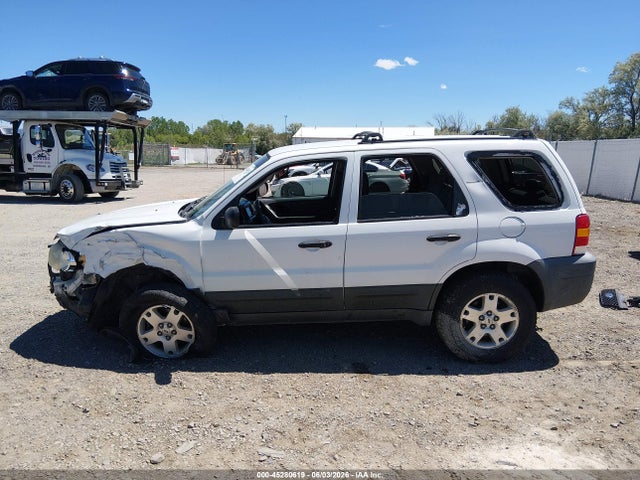 Продажа на аукционе авто 2005 Ford Escape Xlt, vin: 1FMYU93105KA20157, номер лота: 45280619