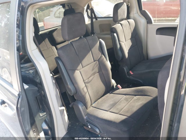 2011 Chrysler Town & Country Touring მანქანა იყიდება აუქციონზე, vin: 2A4RR5DG4BR605286, აუქციონის ნომერი: 45280654