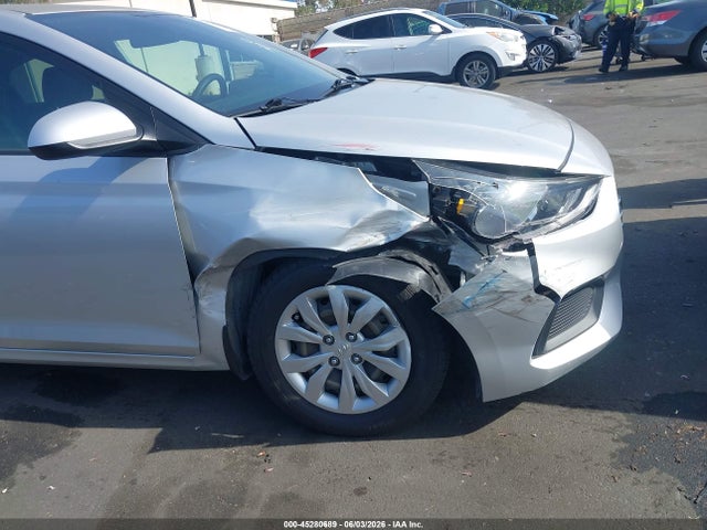 2022 Hyundai Accent Se მანქანა იყიდება აუქციონზე, vin: 3KPC24A6XNE177509, აუქციონის ნომერი: 45280689