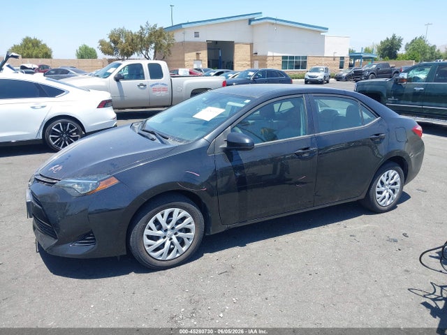 5YFBURHE2JP854223 Toyota COROLLA LE
