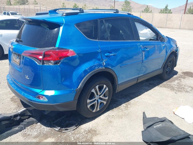 Toyota RAV4 LE 2018 JTMBFREV0JJ733175 Image 4