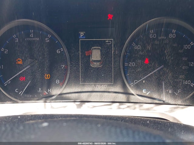 Toyota RAV4 LE 2018 JTMBFREV0JJ733175 Image 7