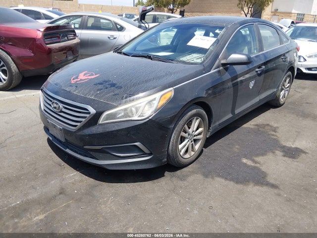 Hyundai Sonata 2017 5NPE24AF1HH477836 Image 2