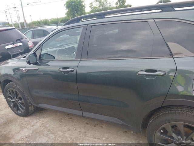 5XYRKDLF8NG125905 KIA Sorento X-line Sx Prestige