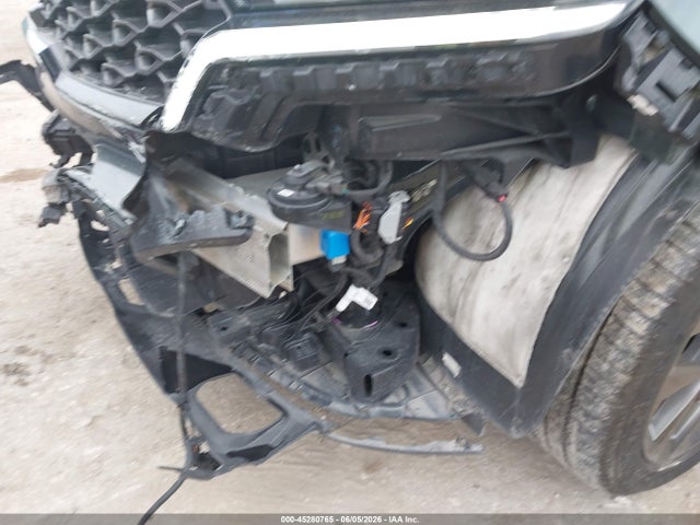 5XYRKDLF8NG125905 KIA Sorento X-line Sx Prestige