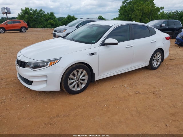 2018 Kia Optima Lx მანქანა იყიდება აუქციონზე, vin: 5XXGT4L38JG253604, აუქციონის ნომერი: 45280787