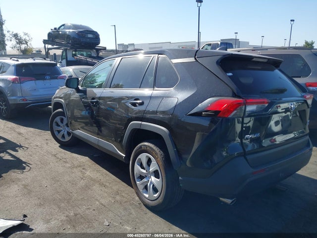 2T3F1RFV2RW443208 Toyota RAV4 LE
