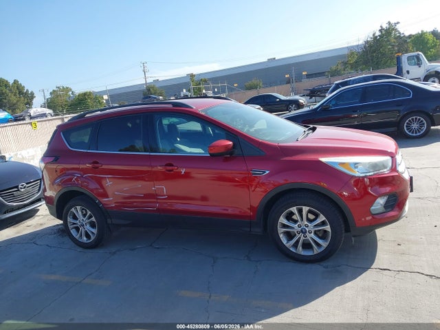 Ford ESCAPE SE 2018 1FMCU0GD4JUA42462 Image 13