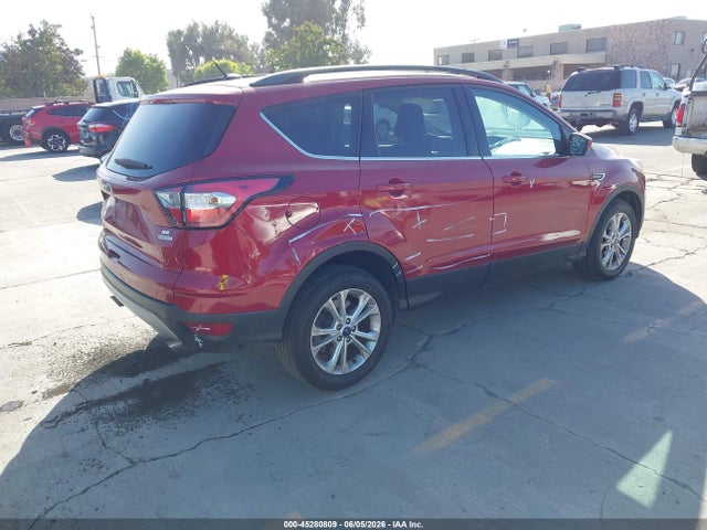Ford ESCAPE SE 2018 1FMCU0GD4JUA42462 Image 4