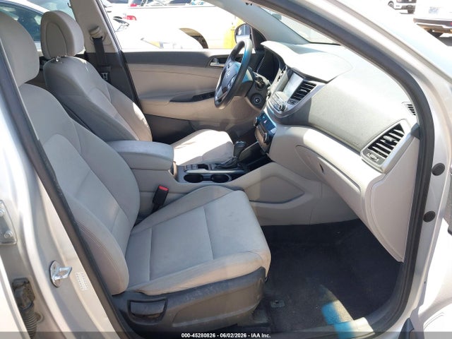2018 Hyundai Tucson Sel მანქანა იყიდება აუქციონზე, vin: KM8J3CA42JU651196, აუქციონის ნომერი: 45280826