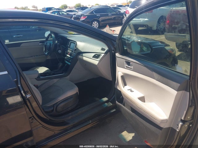 2018 Hyundai Sonata Se მანქანა იყიდება აუქციონზე, vin: 5NPE24AF0JH598279, აუქციონის ნომერი: 45280830