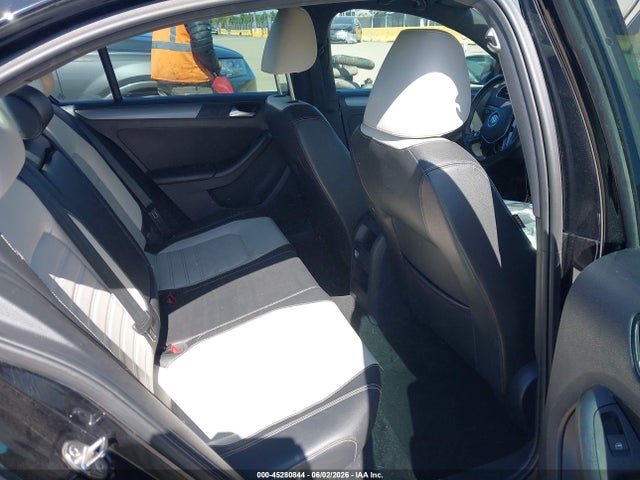 Продажа на аукционе авто 2016 Volkswagen Jetta 1.8t Sport, vin: 3VWD17AJ5GM218597, номер лота: 45280844