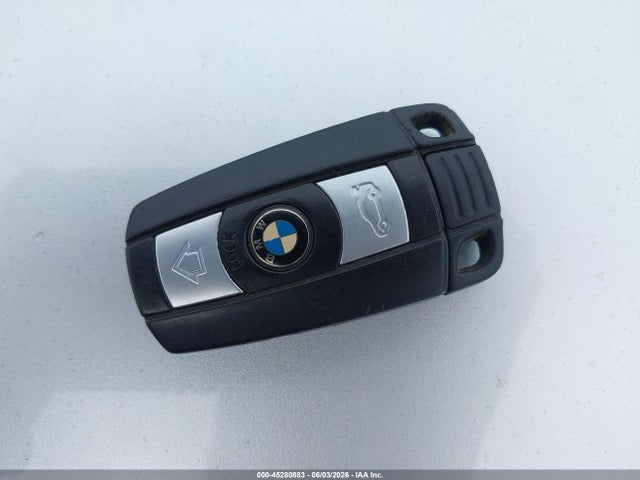 45280883 :رقم المزاد ، WBAVS13598FX17032 vin ، 2008 Bmw 328i مزاد بيع