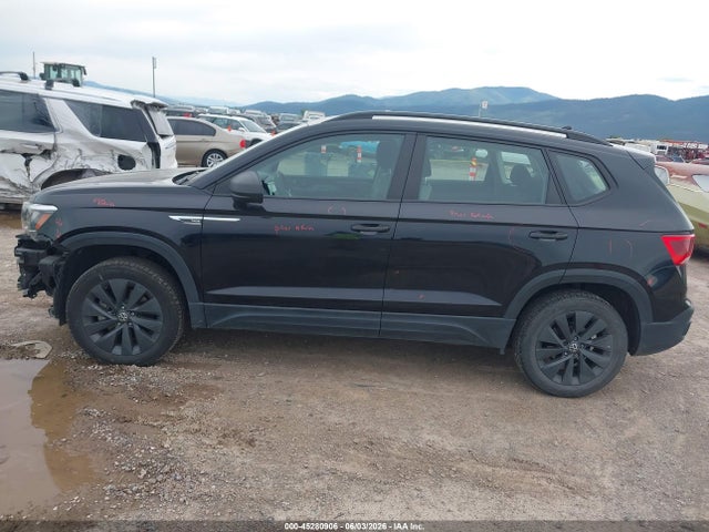 Продаж на аукціоні авто 2022 Volkswagen Taos 1.5t S, vin: 3VVCX7B28NM070738, номер лоту: 45280906