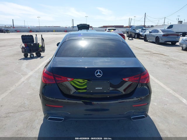 W1KAF4GB9PR103169 Mercedes-Benz C 300 Sedan