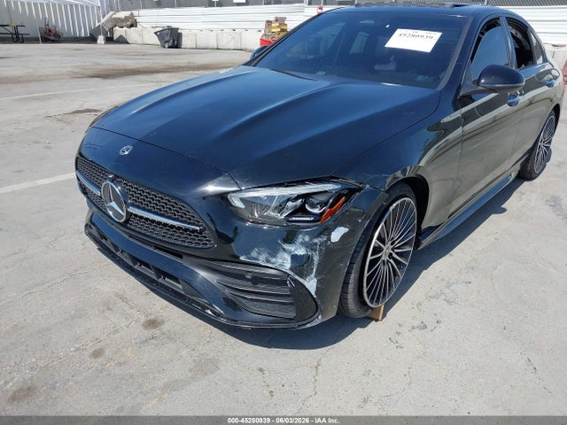 W1KAF4GB9PR103169 Mercedes-Benz C 300 Sedan