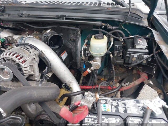 45280953 :رقم المزاد ، 1FTWW33F2XEC17217 vin ، 1999 Ford F-350 Lariat/xl/xlt مزاد بيع