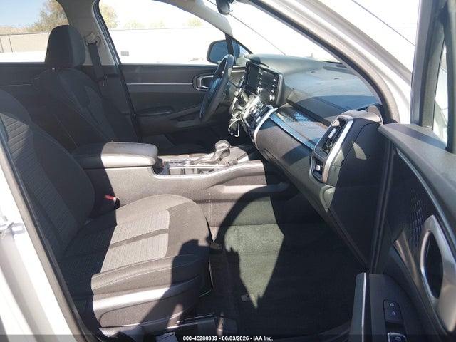 Продажа на аукционе авто 2022 Kia Sorento Lx, vin: 5XYRG4LC6NG118748, номер лота: 45280989