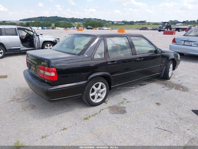 45280996 :رقم المزاد ، YV1LS567XW2497803 vin ، 1998 Volvo S70 Glt مزاد بيع