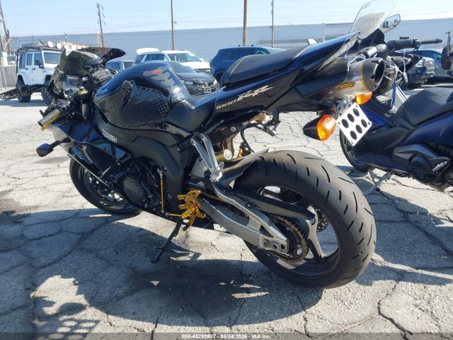 Продажа на аукционе авто 2006 Honda Cbr1000 Rr, vin: JH2SC57176M201334, номер лота: 45280997