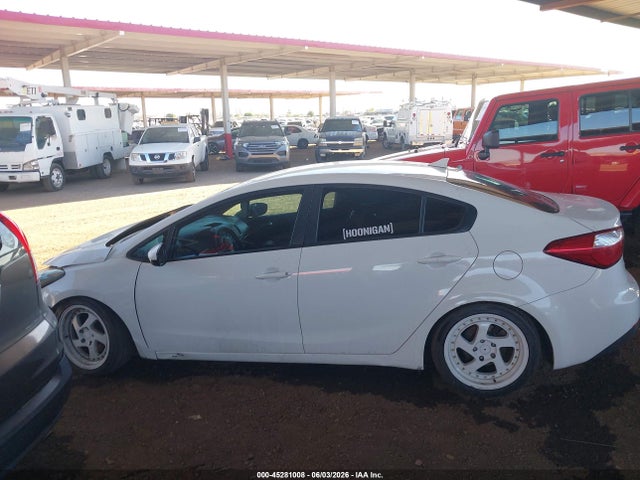 KIA FORTE LX 2016 KNAFK4A64G5594343 Image 14
