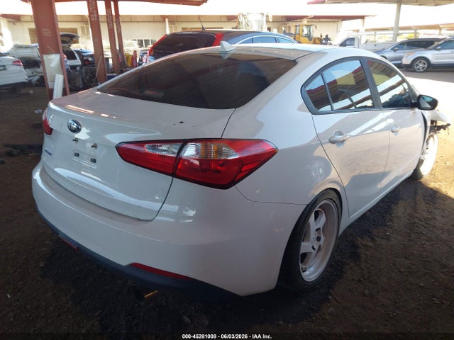 KIA FORTE LX 2016 KNAFK4A64G5594343 Image 4