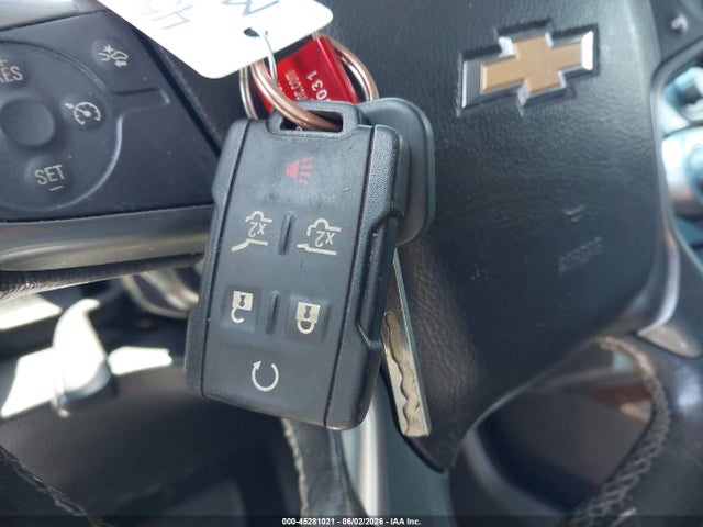 1GNSKHKC4JR253917 Chevrolet Suburban Lt