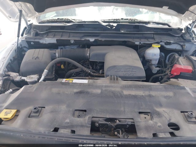 1C6RR6KG8MS572073 RAM 1500 Classic Tradesman 4x2 5&#039;7 Box