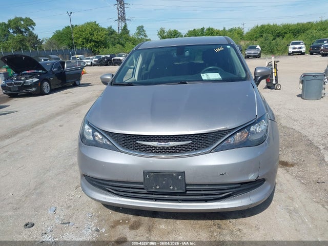 45281065 :رقم المزاد ، 2C4RC1CG7HR512708 vin ، 2017 Chrysler Pacifica Lx مزاد بيع