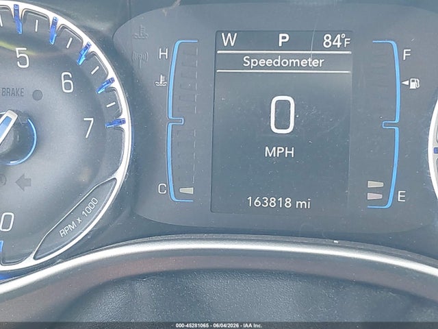 45281065 :رقم المزاد ، 2C4RC1CG7HR512708 vin ، 2017 Chrysler Pacifica Lx مزاد بيع