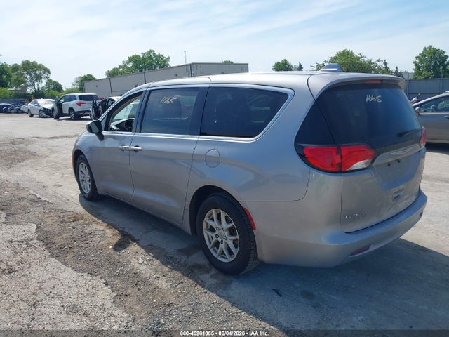 45281065 :رقم المزاد ، 2C4RC1CG7HR512708 vin ، 2017 Chrysler Pacifica Lx مزاد بيع