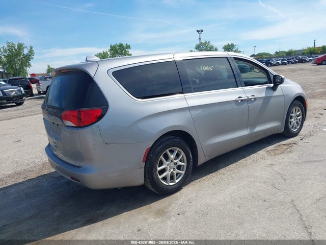 45281065 :رقم المزاد ، 2C4RC1CG7HR512708 vin ، 2017 Chrysler Pacifica Lx مزاد بيع