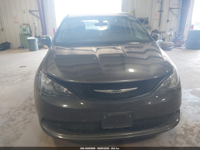 Chrysler Voyager Lx 2022 2C4RC1CG5NR146663 Image 12