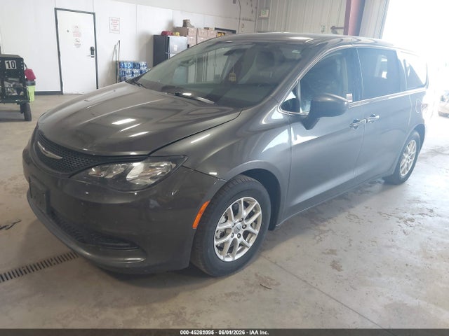 Chrysler Voyager Lx 2022 2C4RC1CG5NR146663 Image 2