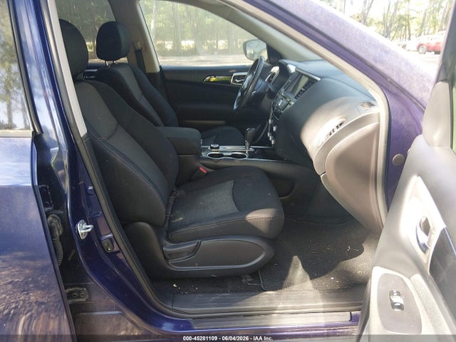 45281109 :رقم المزاد ، 5N1DR2MM4HC604480 vin ، 2017 Nissan Pathfinder Platinum/s/sl/sv مزاد بيع