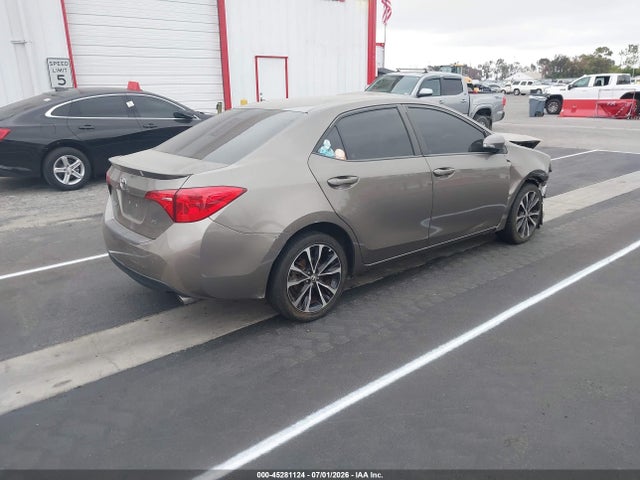 Toyota COROLLA SE 2019 2T1BURHE3KC170024 Image 4