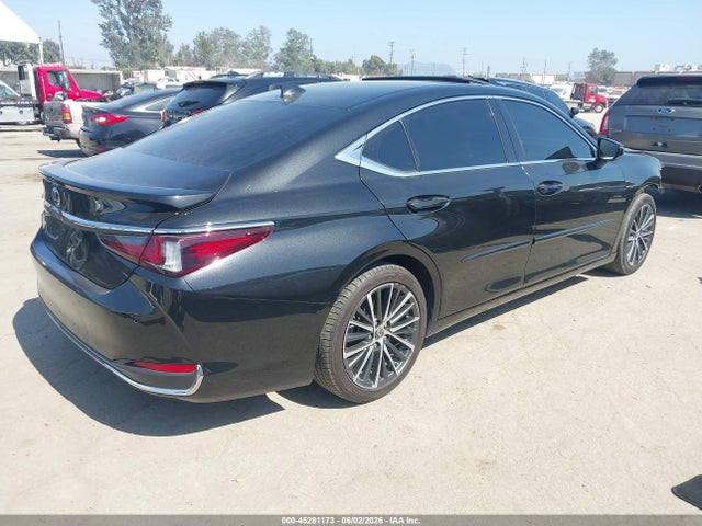 Lexus ES 300H 2022 58ADA1C11NU015975 Image 4