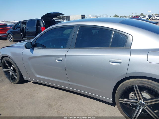 2C3CDXBG1EH284752 Dodge Charger Se