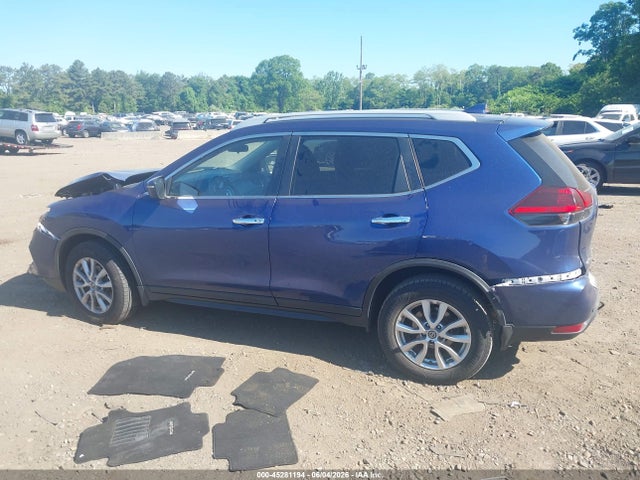 45281194 :رقم المزاد ، 5N1AT2MV1LC813956 vin ، 2020 Nissan Rogue Sv Intelligent Awd مزاد بيع