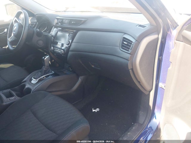 45281194 :رقم المزاد ، 5N1AT2MV1LC813956 vin ، 2020 Nissan Rogue Sv Intelligent Awd مزاد بيع